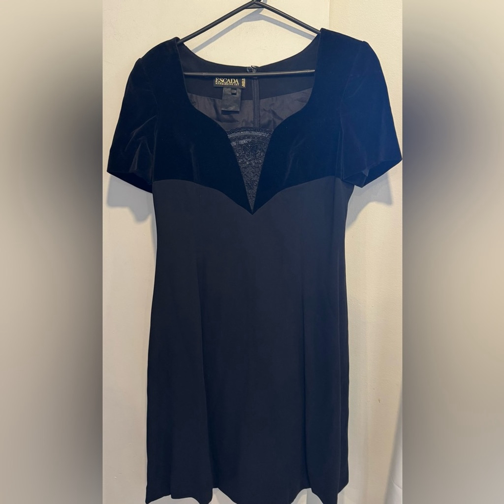 Vintage Escada SILK Margaretha Ley Black dress short sleeve mini lined velour M